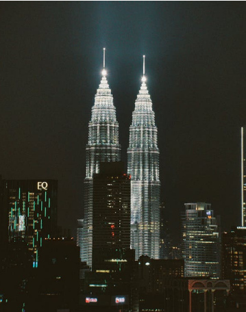 Kuala Lumpur Twin Towers photo